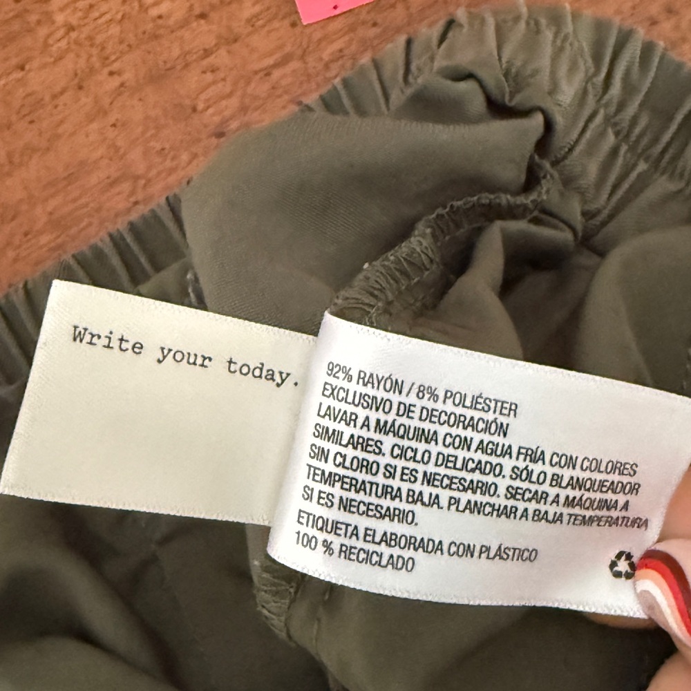 New Day Olive Green Elastic Waist Tapered Jogger Pants Medium - Picture 10 of 12